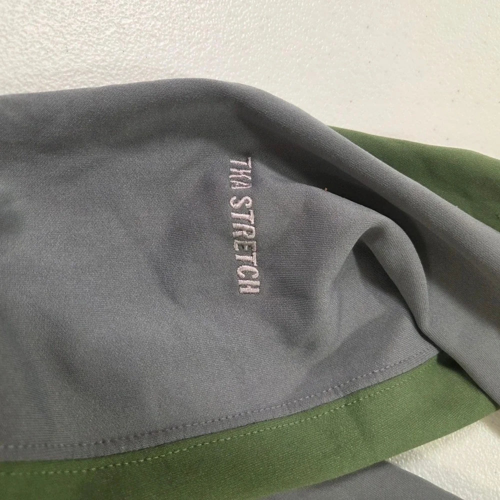 The North Face measurements chest